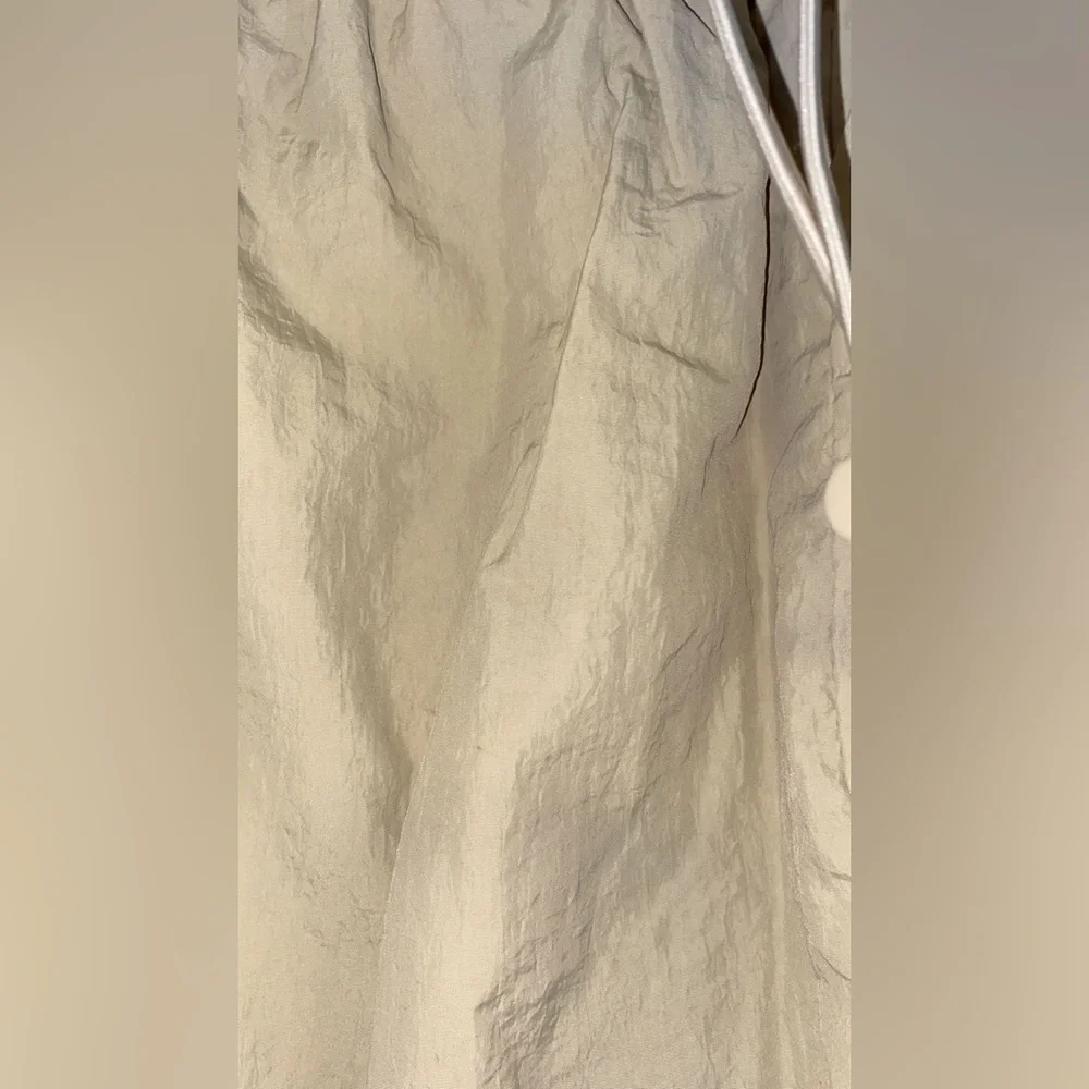 Topshop Curve balloon parachute linen trouser in sage - Picture 6 of 9